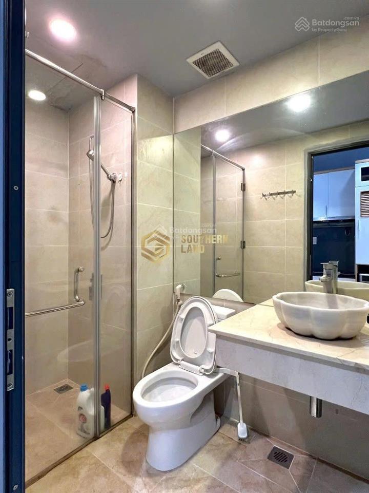 Bán nhanh căn studio 35m2 giá chỉ 3 tỷ all in. sẵn sổ hồng,  xem nhà dễ.