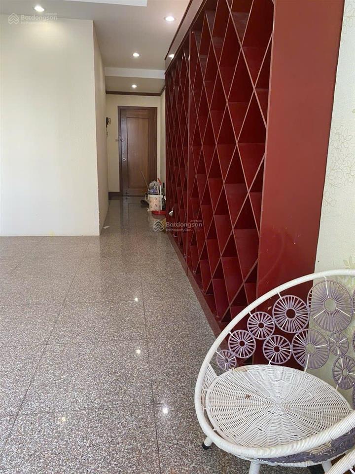Bán căn hộ chung cư 3pn, 3wc, 192m2 tại lê văn lương, 5 tỷ