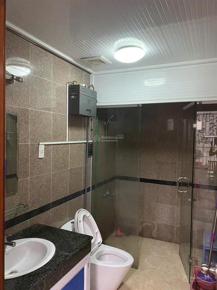 Bán căn hộ chung cư 3pn, 3wc, 192m2 tại lê văn lương, 5 tỷ