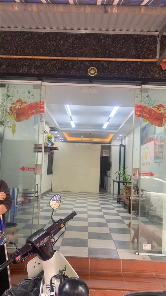 Cho thuê tt tầng 1 đẹp ngõ đường lương khánh thiện, ô tô đỗ cửa dt 70m2, 2 ngủ , gđ ở, kd, 9.5tr