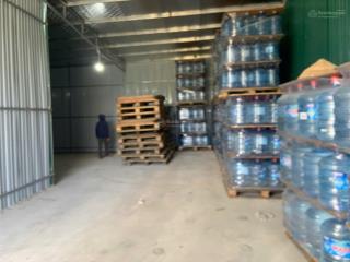 Cho thuê kho đẹp đường phan bá vành, bắc tử liêm, dt 140m2 , thông sàn, tải 10 tấn đỗ cửa 13tr