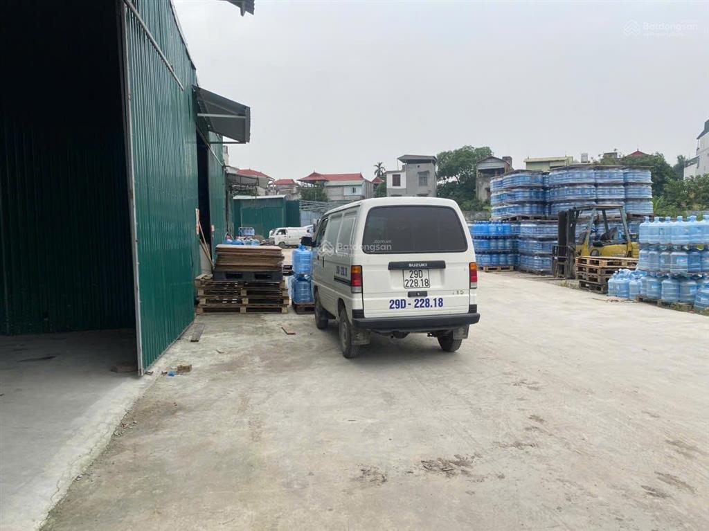 Cho thuê kho đẹp phan bá vành, bắc từ liêm, dt 140m2, 200m2 thông sàn, tải 10 tấn đỗ cửa 13tr