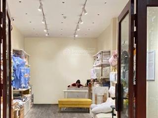 Cho thuê tầng 1 mặt đường khu phân lô đầm trấu, dt 58m2 thông sàn, hai bà trưng, ô tô đỗ cửa, 7tr