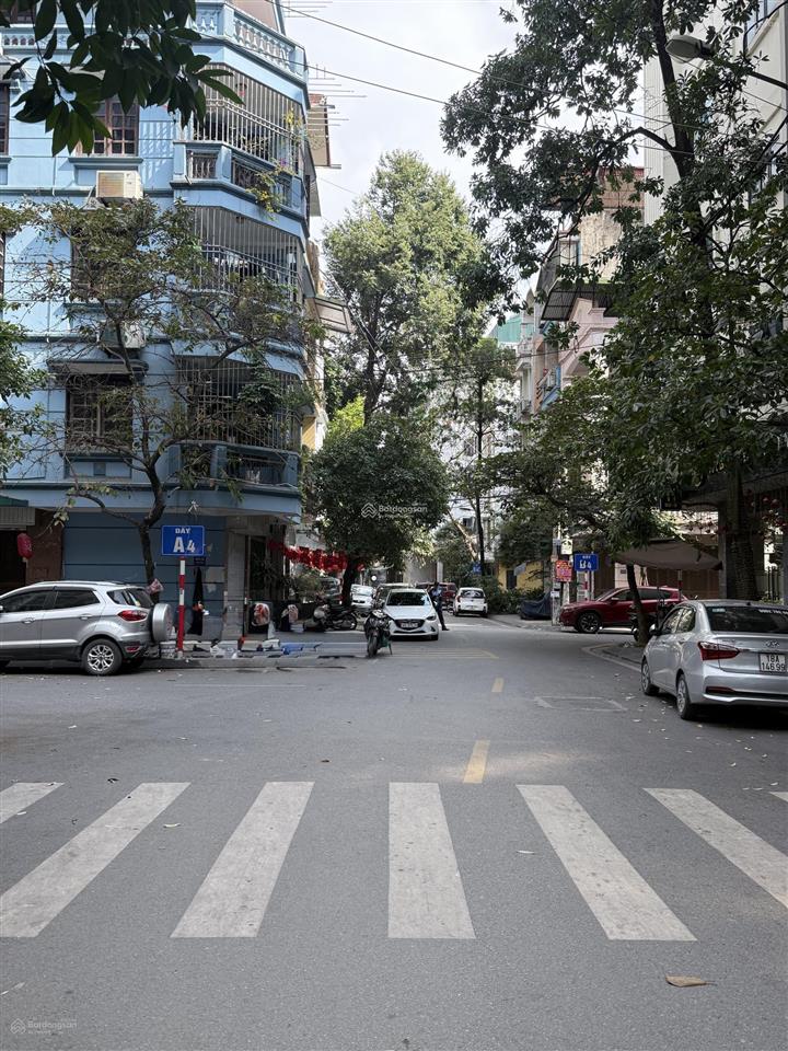 Cho thuê tầng 1 mặt đường khu phân lô đầm trấu, dt 58m2 thông sàn, hai bà trưng, ô tô đỗ cửa, 7tr