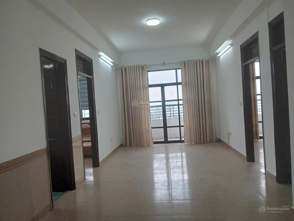 Cho thuê chcc sạch đẹp toà resco b15 đường nguyễn cảnh dị, hoàng mai. dt 90m2, 03pn, 11tr