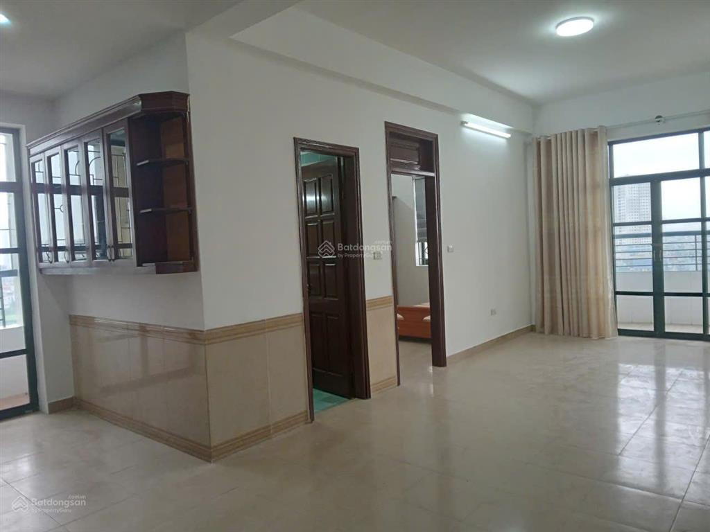 Cho thuê chcc sạch đẹp toà resco b15 đường nguyễn cảnh dị, hoàng mai. dt 90m2, 03pn, 11tr