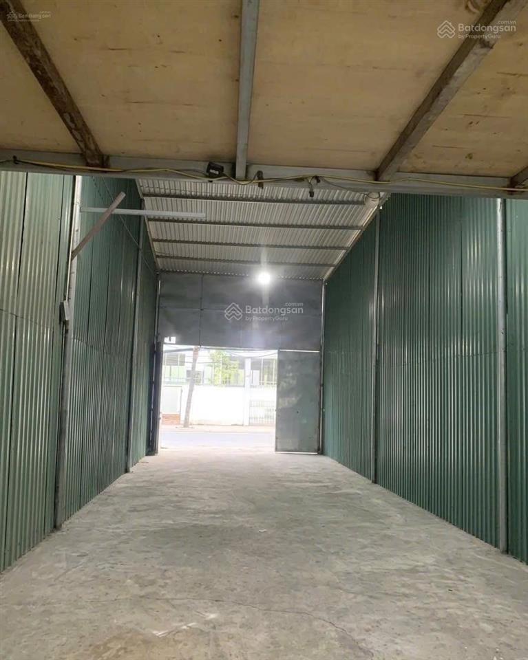 Cho thuê kho xưởng thông sàn đẹp mặt đường nguyễn văn giáp.nam từ liêm, hà nội..,dt 140m2, 10tr