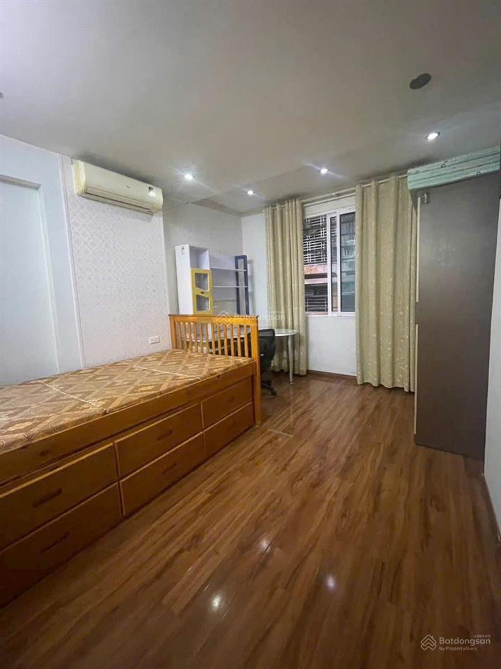 Cho thuê căn hộ đẹp phố vĩnh phúc, đi ngõ 468a đường bưởi vào 90m2, 02pn, ô tô đỗ cầu thang, 10 tr