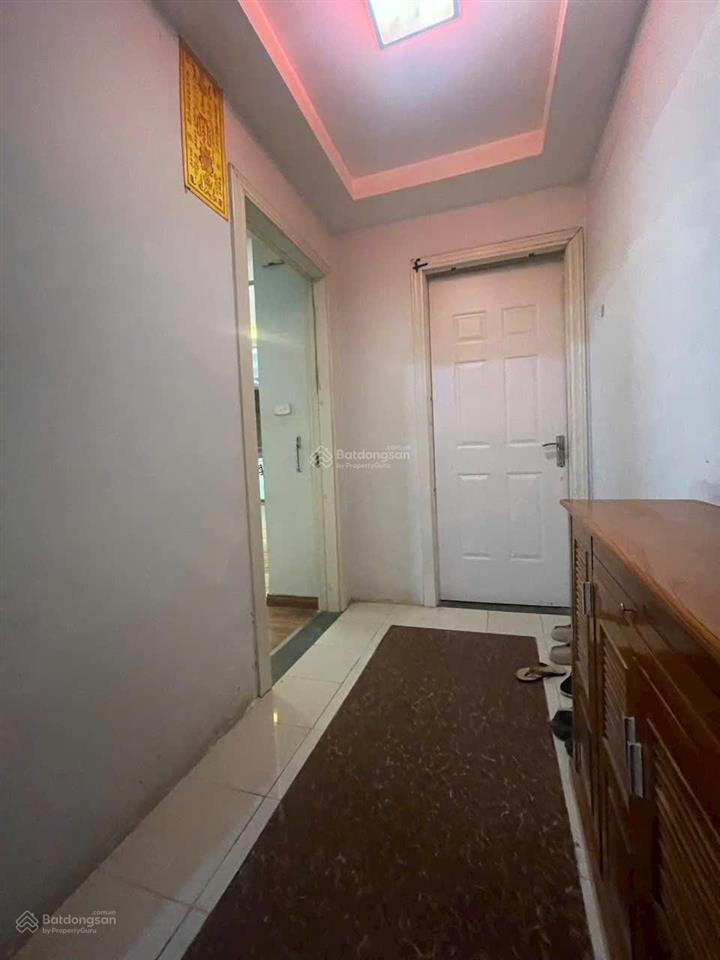 Cho thuê căn hộ đẹp phố vĩnh phúc, đi ngõ 468a đường bưởi vào 90m2, 02pn, ô tô đỗ cầu thang, 10 tr