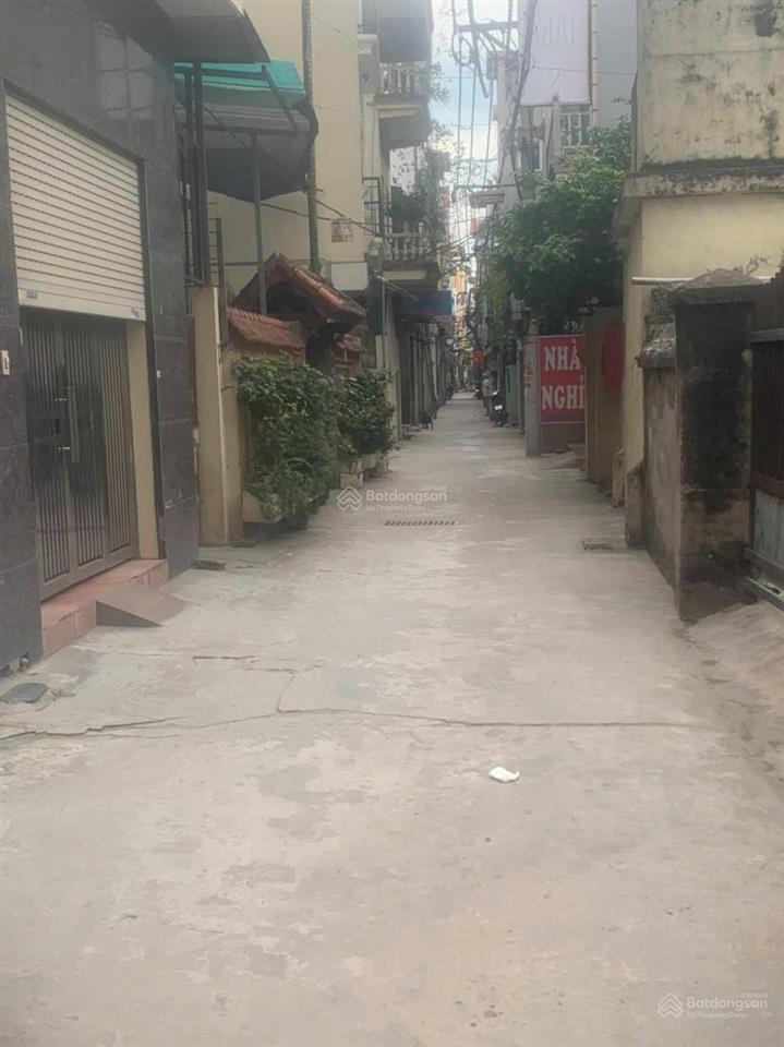 Cho thuê nhà rộng riêng biệt đẹp ngõ 176 tam trinh, phường yên sở, hoàng mai. 3pn, 8,5tr/th