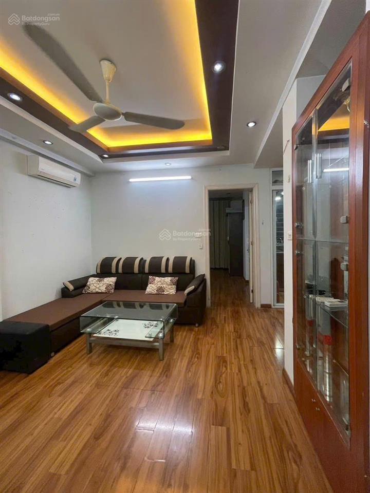 Cho thuê căn hộ đẹp phố vĩnh phúc, đi ngõ 468a đường bưởi vào 90m2, 02pn, ô tô đỗ cầu thang, 10,5tr