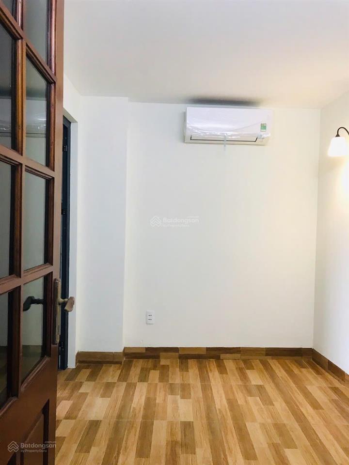 Cho thuê ccmn tầng 2 mới sạch đẹp hiện đại , 02 pn, ngõ rộng , phô tứ liên, cánh phố 50m2 giá 6tr