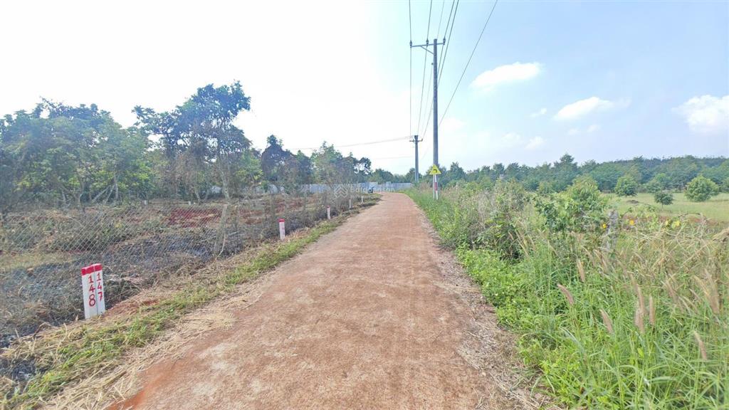 Ở xa cần bán lô đất thổ cư xây nhà được ngay chỉ 350 triệu trọn sổ hồng riêng còn thương lượng được