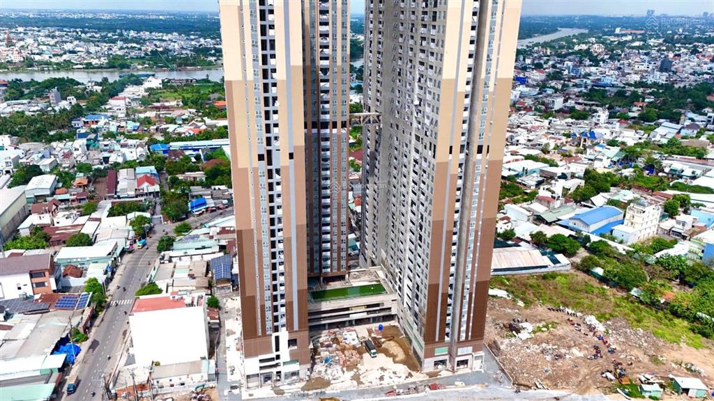 Bán căn 2pn a&t sky garden, 2,6 tỷ/căn 2pn2wc view hồ bơi, nhận nhà t7/2026 bàn giao nội thất đẹp