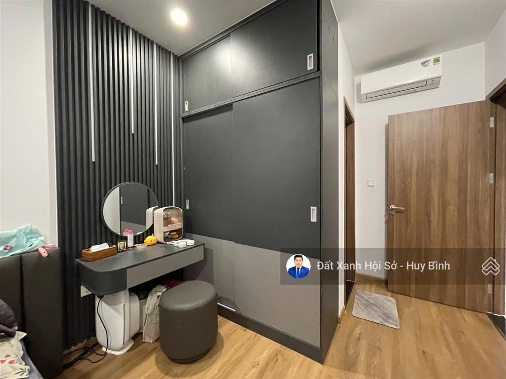 Cần bán căn 2pn rivana full nội thất view hồ bơi nội khu, giá 3,08 tỷ đã có sổ hồng (tin xác thực)