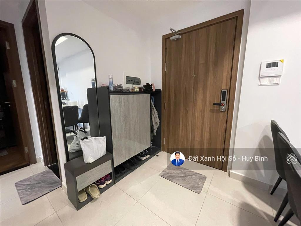 Cần bán căn 2pn rivana full nội thất view hồ bơi nội khu, giá 3,08 tỷ đã có sổ hồng (tin xác thực)
