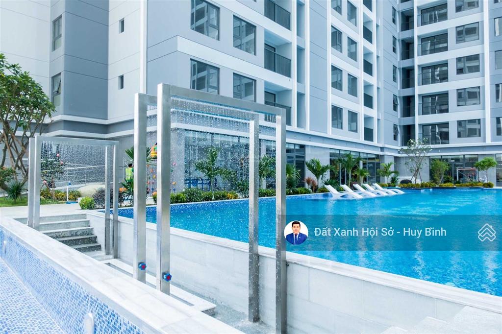 Cần bán căn 2pn rivana full nội thất view hồ bơi nội khu, giá 3,08 tỷ đã có sổ hồng (tin xác thực)