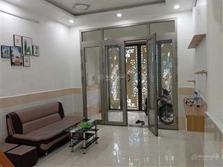 Cho thuê nhà trung mỹ tây, 1 trệt 1 lầu ở ngay giá 7,5tr / tháng  0907 828 ***