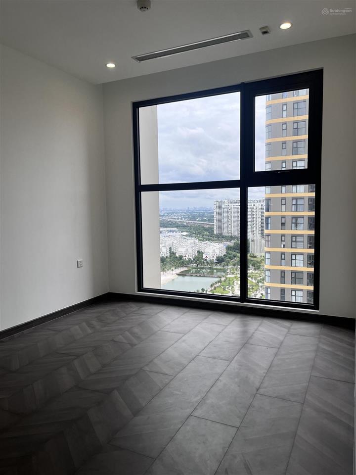 Bán gấp căn hộ tòa be6 the beverly vinhomes quận 9 giá tốt view sông công viên 36ha