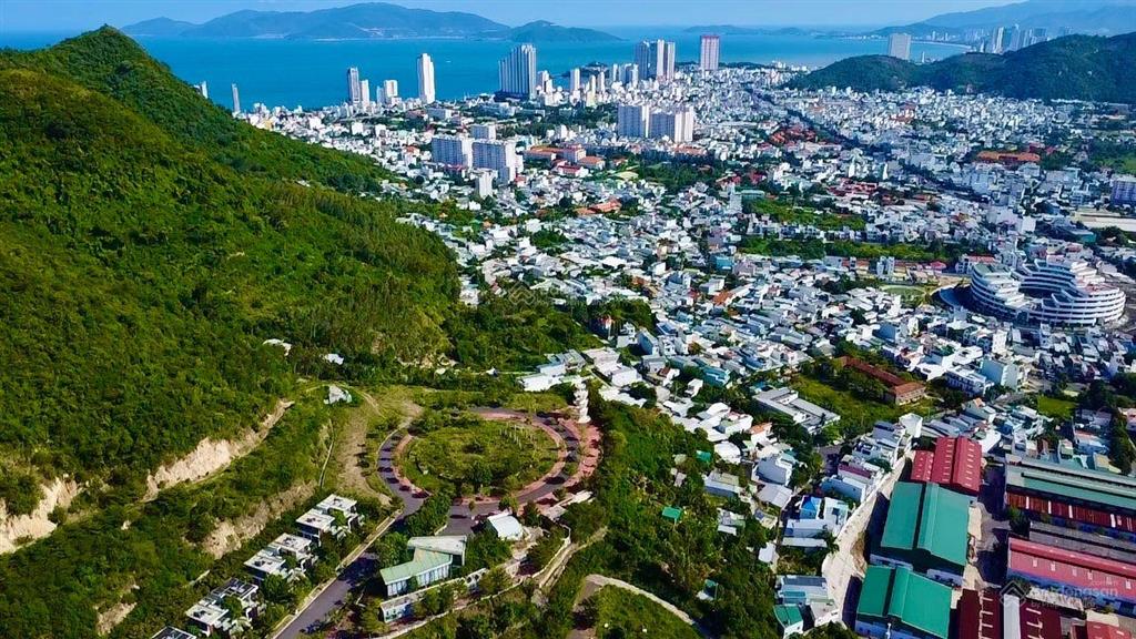 Bán đất biệt thự chân núi cô tiên  hoàng phú nha trang