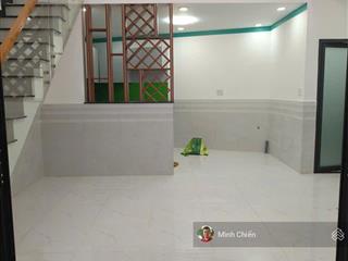 Nhà 11x10m, hẻm 4m, 1/đường nhựa thị trấn hóc môn gần ngã 3 lê thị hà, quang trung