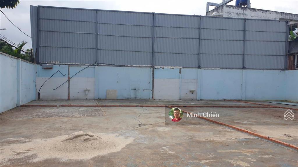 Đất thô cư mặt tiền nhựa xã bà điểm gần chợ  phan văn hớn và bà điểm 5