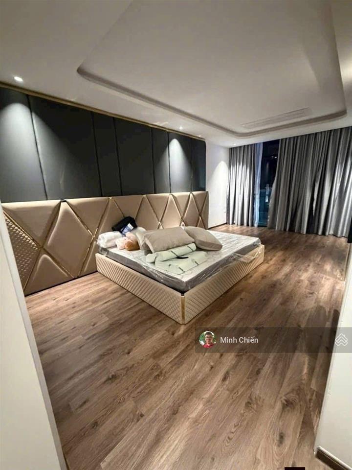 Nhà 1 trệt 2 lầu 8x20m, 1/tô ký gần nguyễn ảnh thủ ngã ba bầu hóc môn