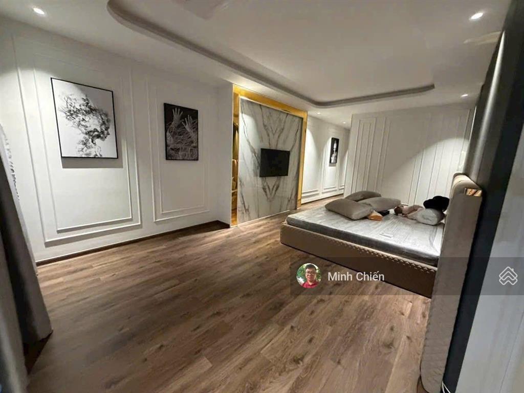 Nhà 1 trệt 2 lầu 8x20m, 1/tô ký gần nguyễn ảnh thủ ngã ba bầu hóc môn