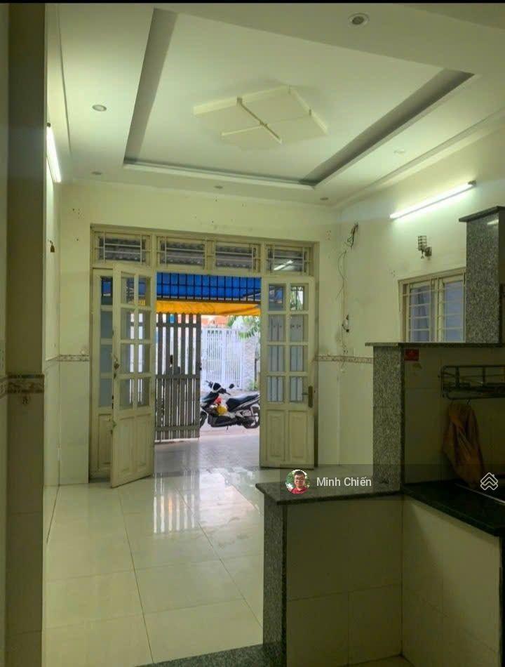 Nhà 1 trệt 1 lầu 4.5x18m, mặt tiền đường bà điểm 11 gần ngã tư an sương xã bà điểm gốc, 5,5 tỷ, 81m