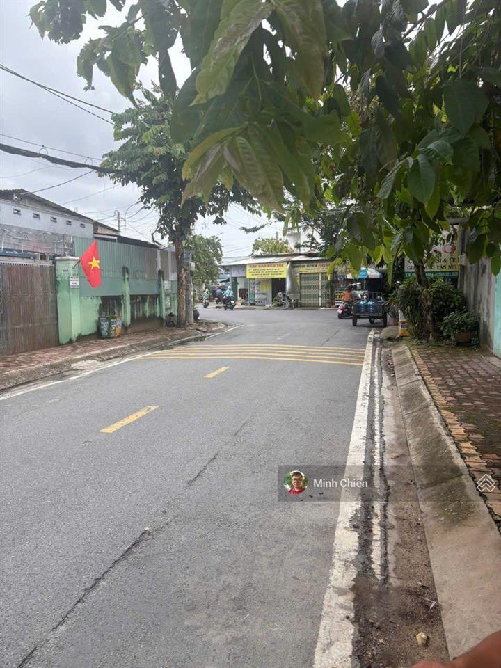 Nhà 2 tầng 4x16m, mặt tiền trung lân 4, bà điểm, hóc môn, giá cực chất 5,6 tỷ, 63,2m2