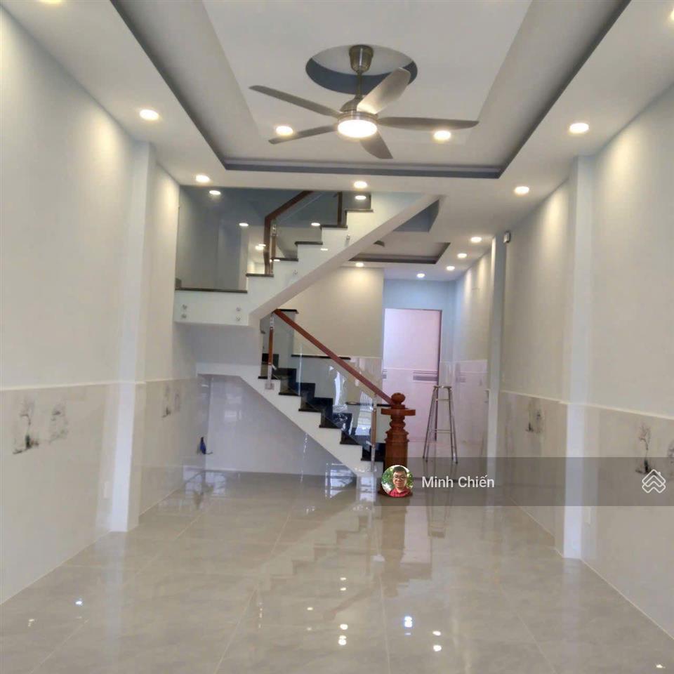 Nhà 2 tầng 4x16m, mặt tiền trung lân 4, bà điểm, hóc môn, giá cực chất 5,6 tỷ, 63,2m2