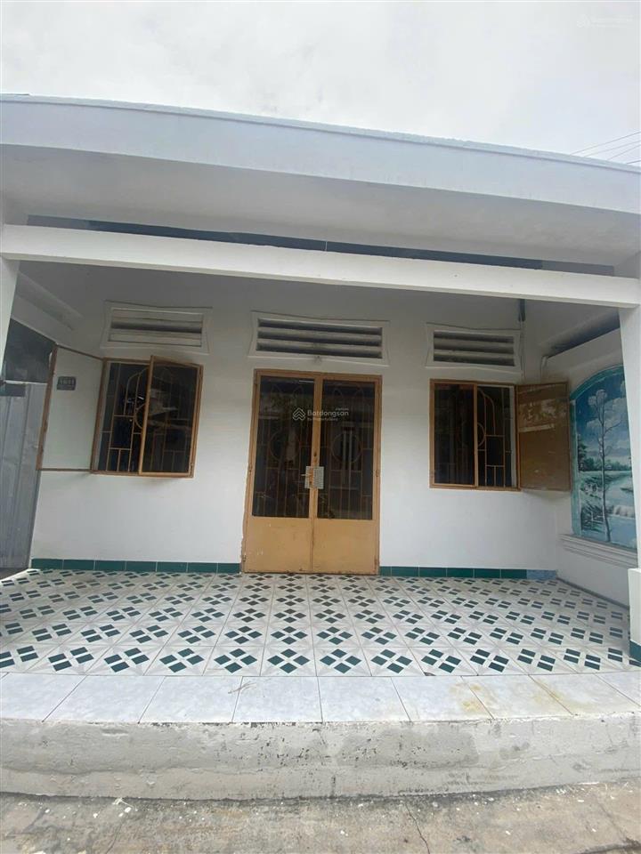 4.3 tỷ tl nhà cấp 4 ngay sân bóng long bửu  nguyễn xiển, q9 dt (10 x 12m) cn 117m2, 0902 829 ***