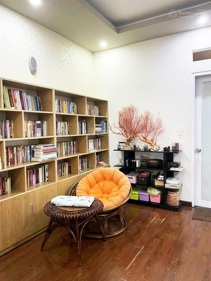 Rẻ nhất khu vực! hxh hai bà trưng q3 dt( 5 x 16m ) giá chỉ 13 tỷ thương lượng  0902 829 ***