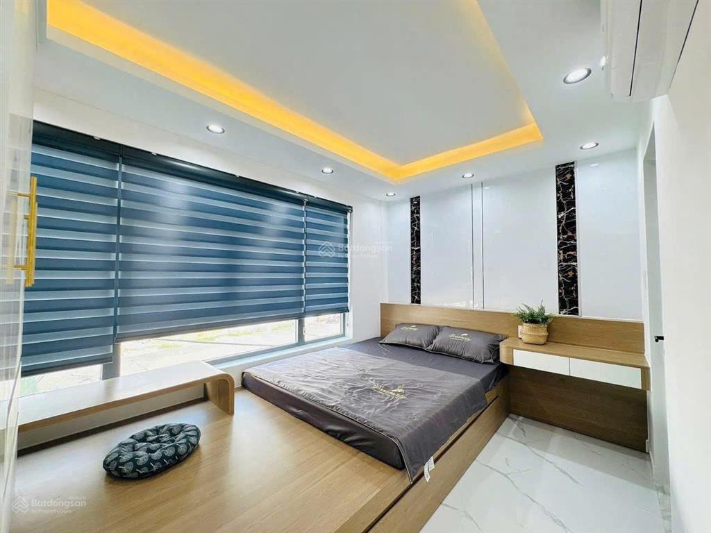 Mặt tiền hùng vương đoạn đẹp ngay sư vạn hạnh 5.5 x 16m, công nhận 88m², giá 30 tỷ thương lượng.