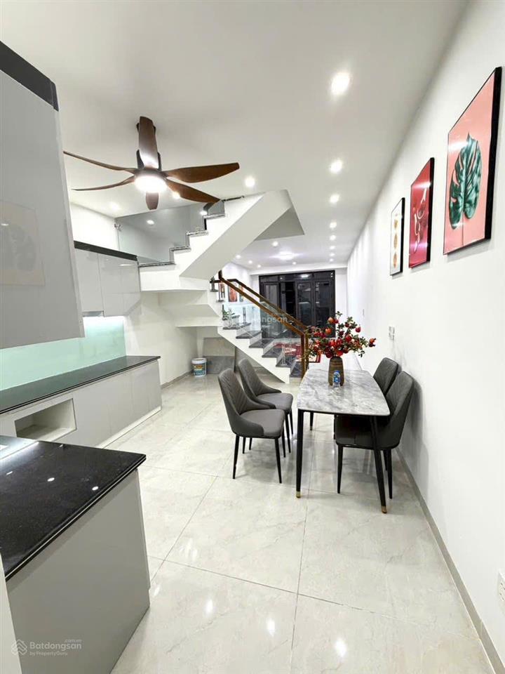 Hàng hiếm tại thiên lôi, 4,58 tỷ, 50m2, 4pn, 2wc, 4 tầng, đầy đủ nội thất