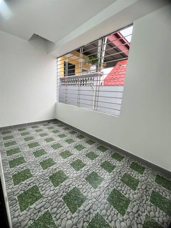 Hàng siêu hiếm phân khúc mặt ngõ oto tránh nhau tại lê chân