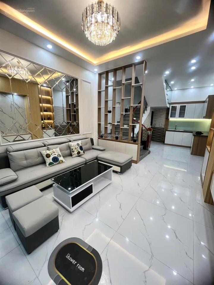 Hàng siêu hiếm phân khúc mặt ngõ oto tránh nhau tại lê chân