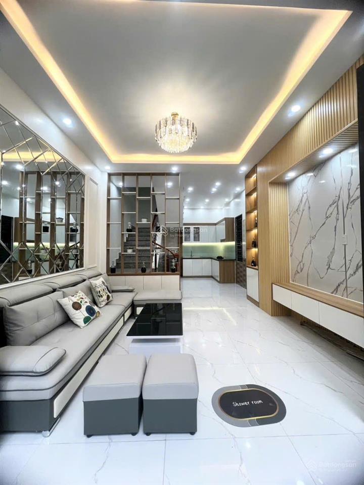 Hàng siêu hiếm phân khúc mặt ngõ oto tránh nhau tại lê chân