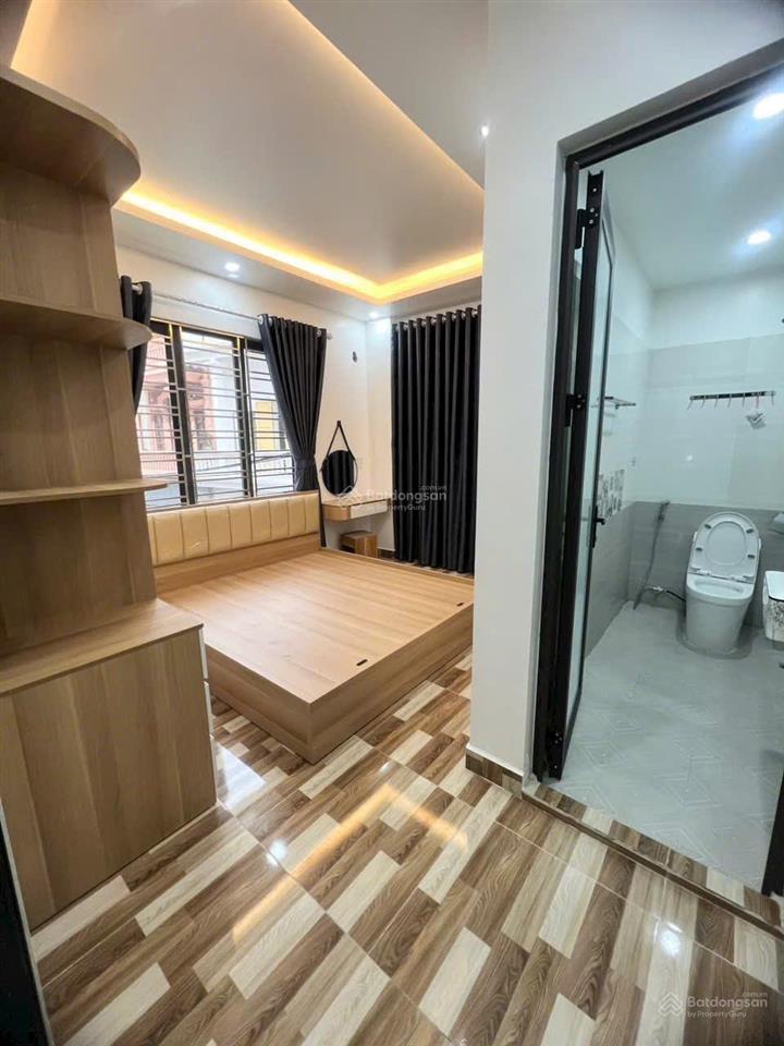 Hàng siêu hiếm phân khúc mặt ngõ oto tránh nhau tại lê chân