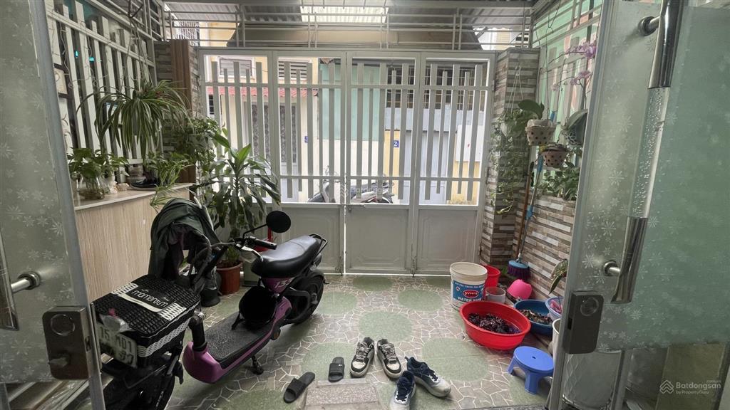 Bán nhà lô góc đẹp chợ hàng, hải phòng.  0977 030 ***