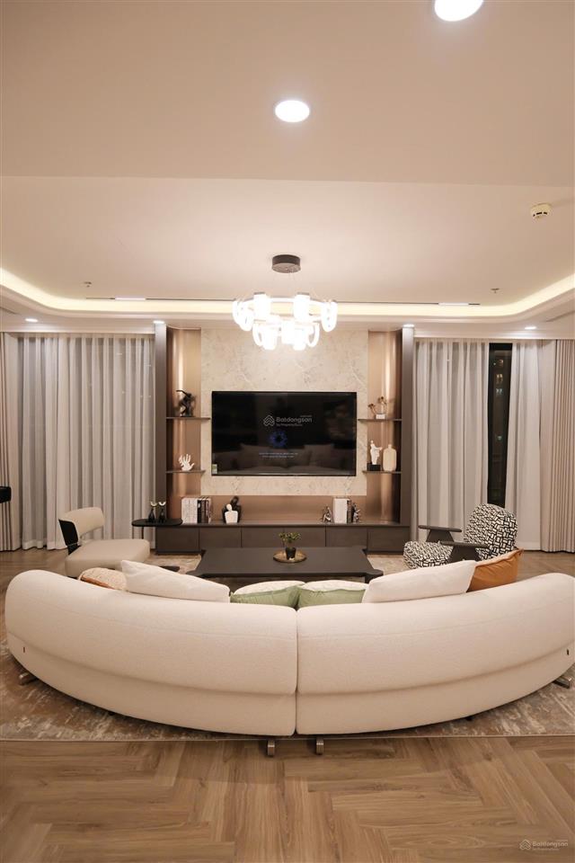 4pn hàng tuyệt chủng dt to nhất parkhill 153m2 đang chào bán giá cực tốt 20 tỷ hướng mát lộng gió