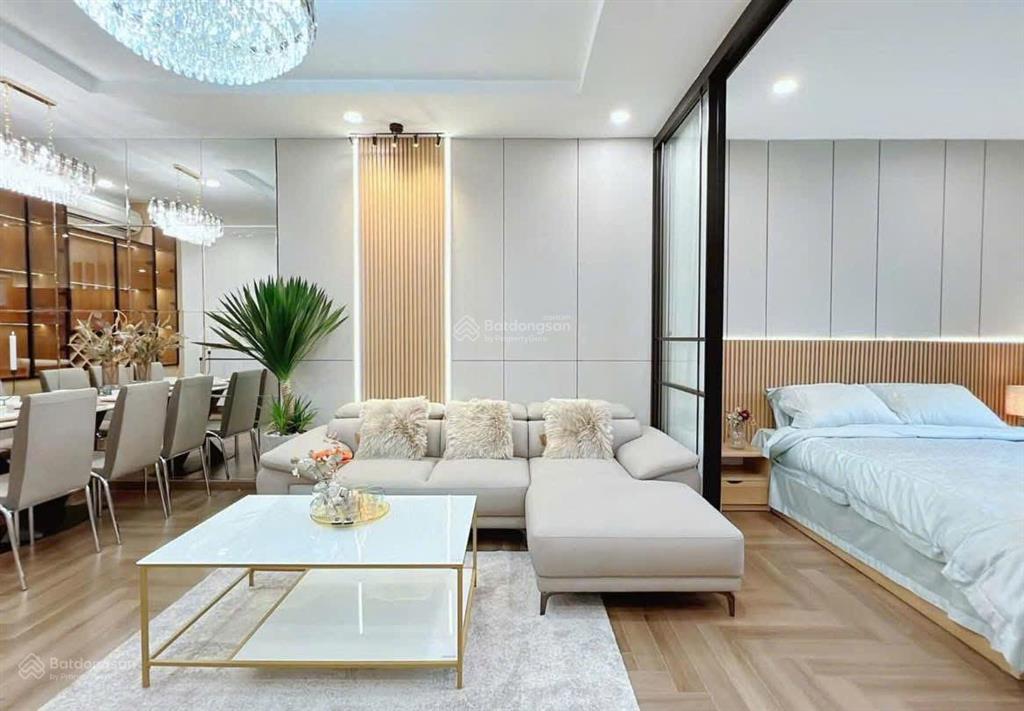 Bán căn hộ 2pn sáng 83,3m2 tại tòa vip t11 timescity tầng trung giá cực rẻ
