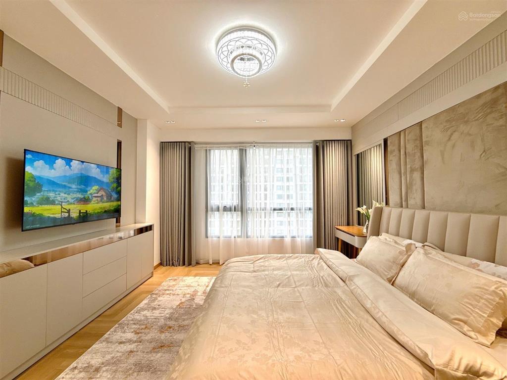Nhỉnh 10 tỷ căn 3pn ~ 100m có slot ô tô vĩnh viễn, nhà sửa đẹp ở times city tầng trung view thoáng
