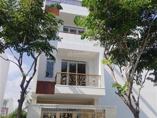 Cho thuê nhà nguyên căn (ưu tiên cho khách thuê làm văn phòng) nhà mớ xây chưa ở  0905 081 ***