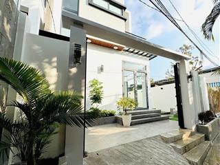 Bán căn nhà xây dựng kỉu vila đẹp xinh tại võ cạnh  vĩnh trung  nha trang .90m2 0905 081 ***