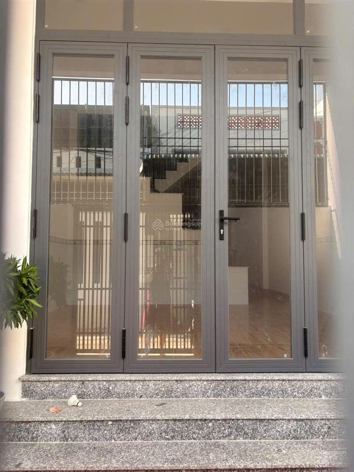 Bán nhà mới 2 tầng 1 tum hẻm 3m , hoà trung vĩnh hoà. 75.5m2, ngang 4.5m.
0905 081 ***