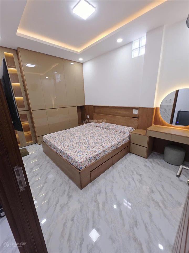 Nhà mới 3 tầng đường đồng nai  nam nha trang  diện tích 54,6m2, ngang 5,2m
 dtxd 126,1m.