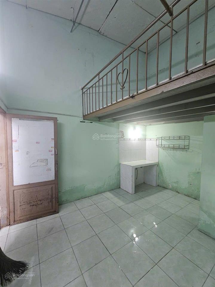 Cho thuê nhà trọ 28m2 giá rẻ  tại vườn lài,p. an phú đông quận 12