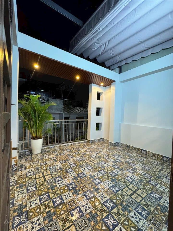 Góc 2mtkd đường thái phiên (56m2 , 2 lầu st), f9, quận 11, chỉ 10.6 tỷ tl.