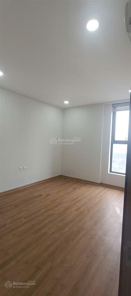 Cần thanh lý căn 3pn tòa dv04 dự án rosetown giá chỉ 6.65 tỷ, khách có thể ở ngay.  0912 002 ***